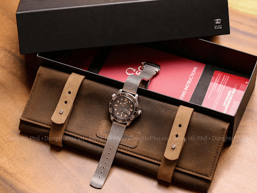 Omega Seamaster Diver 300M 007 Edition 210.90.42.20.01.001